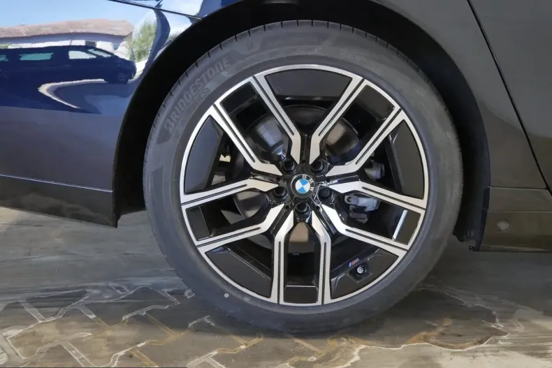 BMW 740 (Seria 7) din 2025 cu 1.900 km - oferta BMW215654 - foto 13