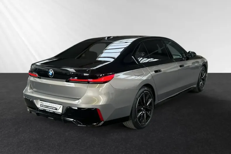 BMW 740 (Seria 7) din 2025 cu 7.430 km - oferta BMW215657 - foto 3
