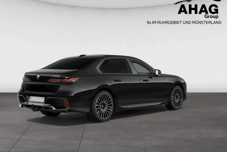 BMW 750 (Seria 7) din 2025 cu 10.900 km - oferta BMW215661 - foto 2