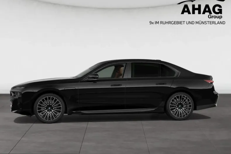 BMW 750 (Seria 7) din 2025 cu 10.900 km - oferta BMW215661 - foto 5