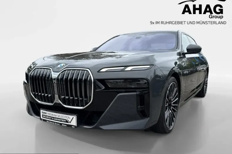 BMW 740 (Seria 7) din 2025 cu 24.398 km - oferta BMW215664 - foto 1