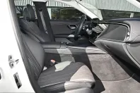 Mercedes-Benz E 300 (Clasa E) din 2025 cu 24.098 km - oferta MER215670 - foto 5