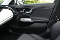 Mercedes-Benz E 300 (Clasa E) din 2025 cu 24.098 km - oferta MER215670 - foto 17
