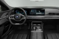 BMW 750 (Seria 7) din 2025 cu 24.600 km - oferta BMW215672 - foto 4