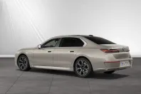 BMW 750 (Seria 7) din 2025 cu 24.600 km - oferta BMW215672 - foto 6