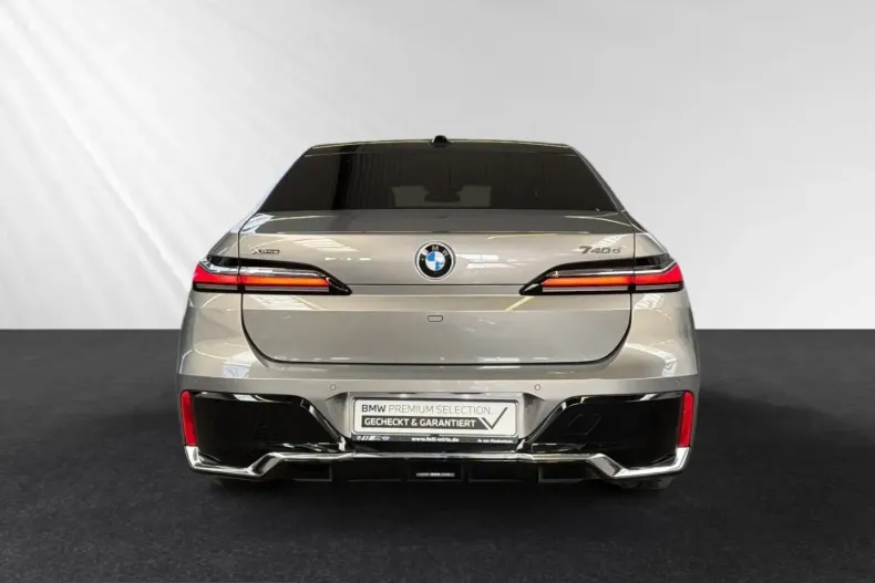 BMW 740 (Seria 7) din 2025 cu 24.900 km - oferta BMW215674 - foto 5