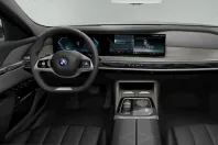 BMW 750 (Seria 7) din 2025 cu 42.150 km - oferta BMW215677 - foto 4