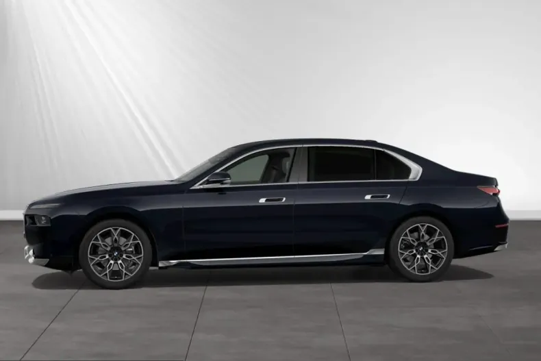 BMW 740 (Seria 7) din 2025 cu 27.920 km - oferta BMW215678 - foto 5