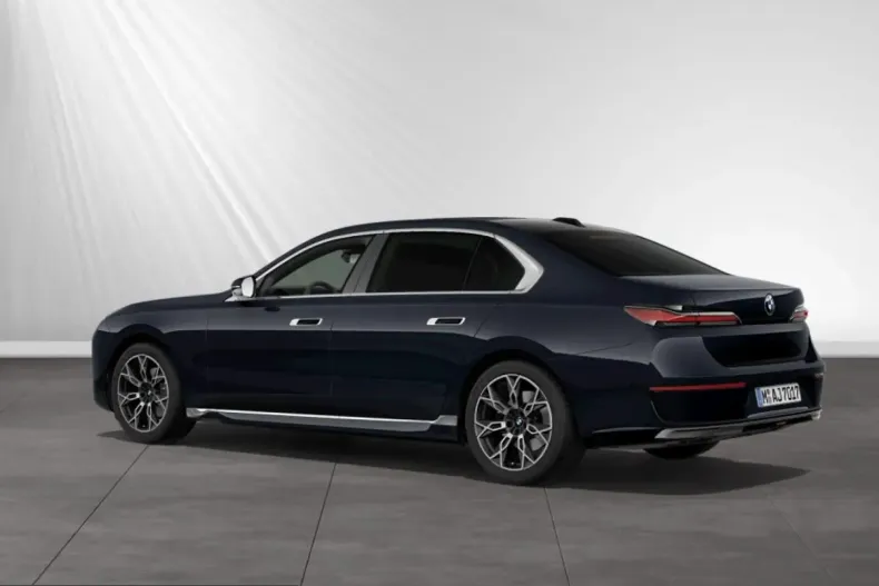 BMW 740 (Seria 7) din 2025 cu 27.920 km - oferta BMW215678 - foto 6