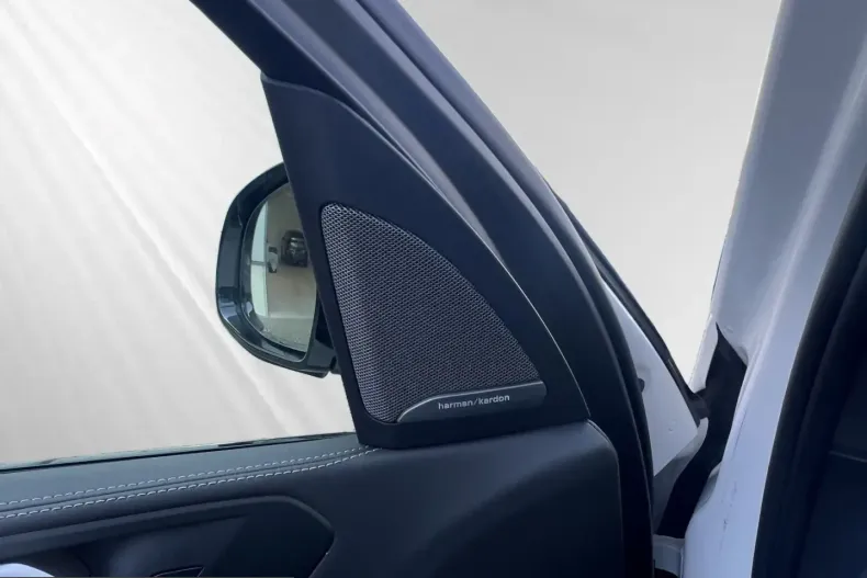 BMW X5 (Seria X) din 2025 cu 16.990 km - oferta BMW215679 - foto 19