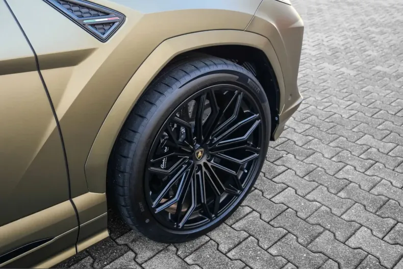 Lamborghini Urus din 2025 cu 8.550 km - oferta LAM215685 - foto 10