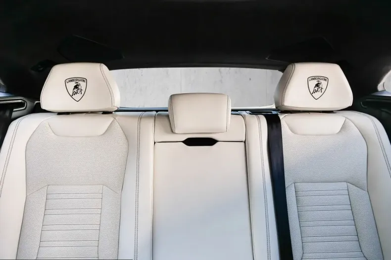 Lamborghini Urus din 2025 cu 8.550 km - oferta LAM215685 - foto 19