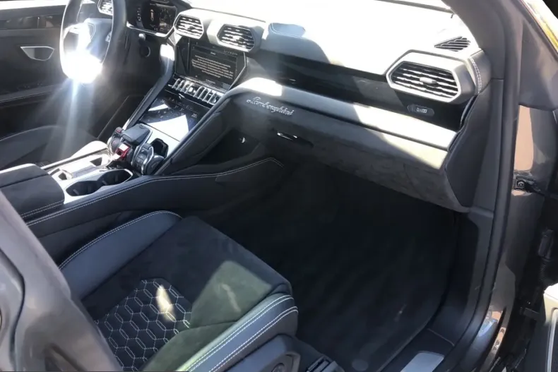 Lamborghini Urus din 2021 cu 74.000 km - oferta LAM215686 - foto 17