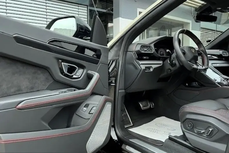 Lamborghini Urus din 2021 cu 38.745 km - oferta LAM215687 - foto 11