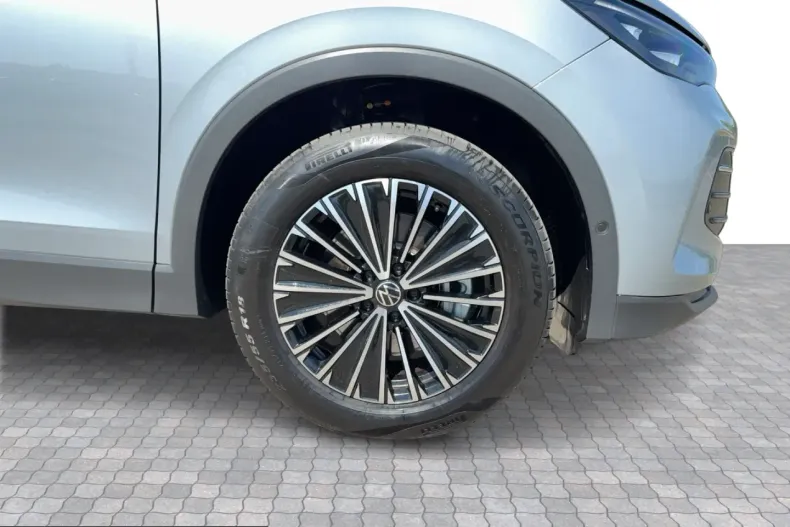 Volkswagen Tiguan din 2024 cu 13.145 km - oferta VOL215691 - foto 7