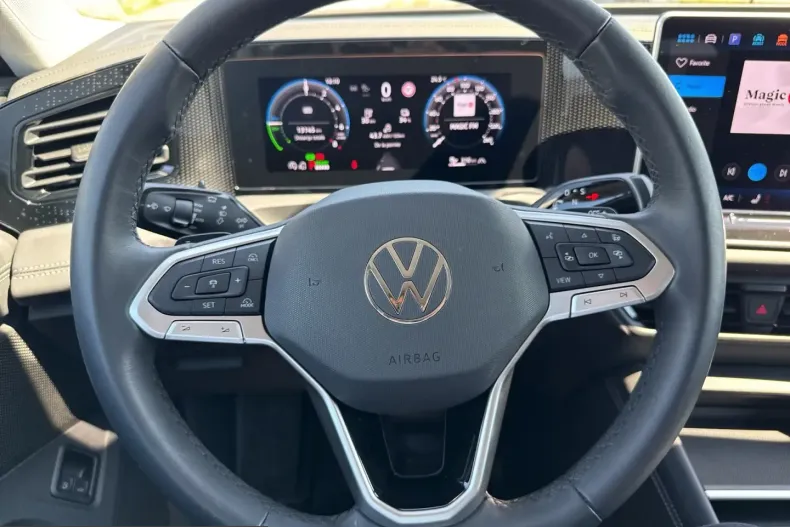 Volkswagen Tiguan din 2024 cu 13.145 km - oferta VOL215691 - foto 19