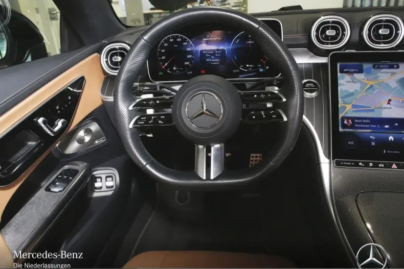 Mercedes-Benz CLE 300 (Clasa CLE) din 2024 cu 21.132 km - oferta MER215695 - foto 10
