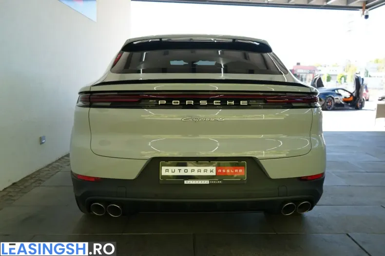 Porsche Cayenne din 2024 cu 24.980 km - oferta POR215696 - foto 3