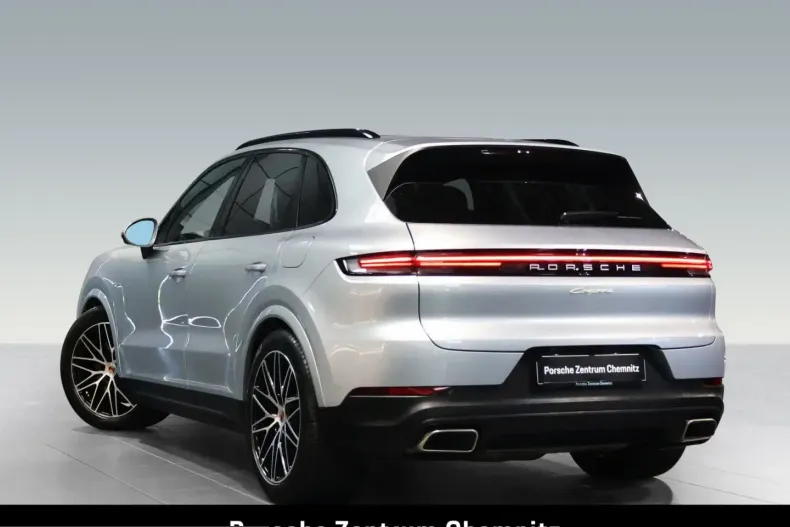 Porsche Cayenne din 2024 cu 26.400 km - oferta POR215697 - foto 3