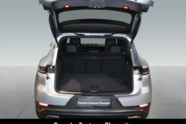 Porsche Cayenne din 2024 cu 26.400 km - oferta POR215697 - foto 38