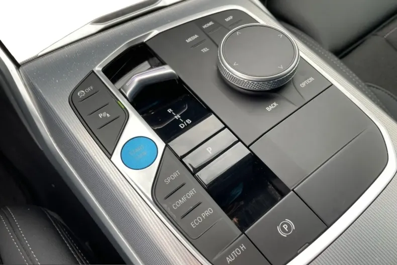 BMW i4 (Seria 4) din 2023 cu 39.481 km - oferta BMW215699 - foto 15