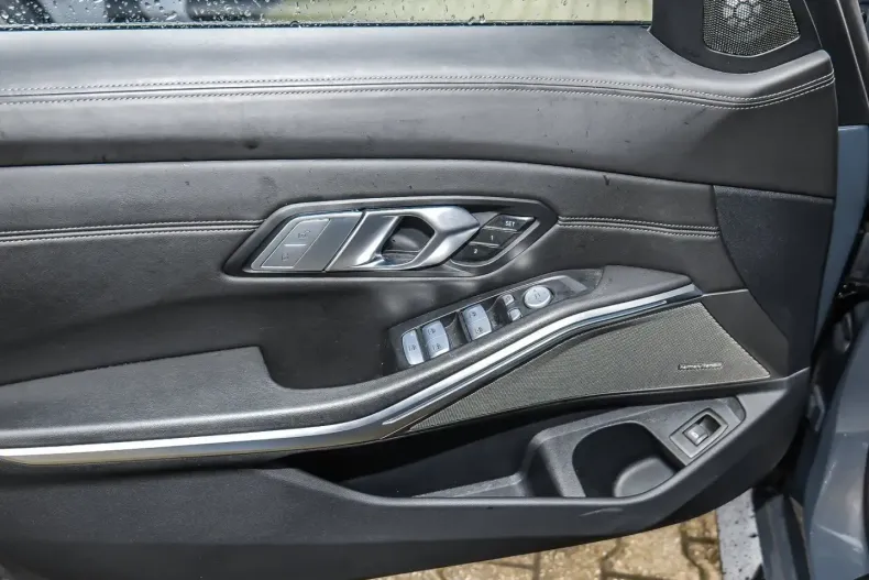 BMW M3 (Seria 3) din 2024 cu 40.104 km - oferta BMW215700 - foto 17