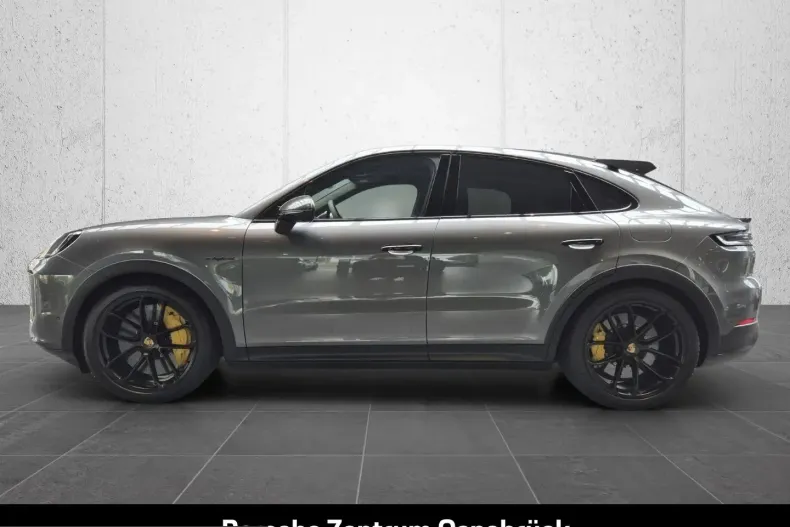 Porsche Cayenne din 2024 cu 31.825 km - oferta POR215703 - foto 3