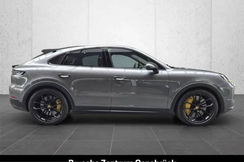 Porsche Cayenne din 2024 cu 31.825 km - oferta POR215703 - foto 9