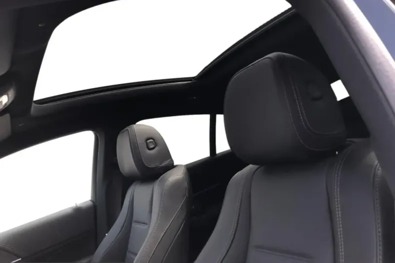 Mercedes-Benz GLE 450 (Clasa GLE) din 2025 cu 18.556 km - oferta MER215704 - foto 13
