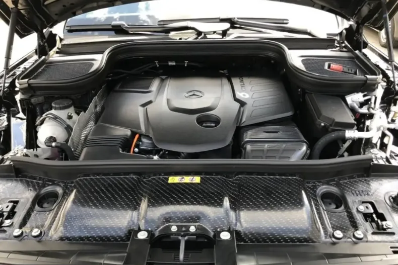 Mercedes-Benz GLE 450 (Clasa GLE) din 2025 cu 18.556 km - oferta MER215704 - foto 16