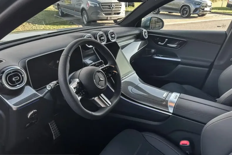 Mercedes-Benz GLC 220 (Clasa GLC) din 2025 cu 10.000 km - oferta MER215708 - foto 6