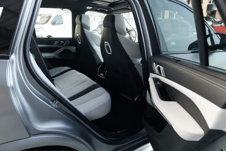 BMW X5 (Seria X) din 2024 cu 48.288 km - oferta BMW215714 - foto 8