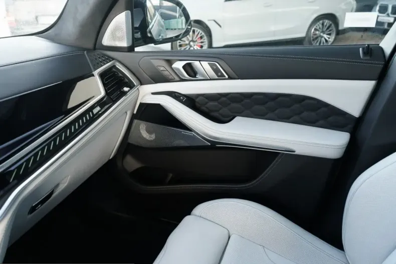 BMW X5 (Seria X) din 2024 cu 48.288 km - oferta BMW215714 - foto 25