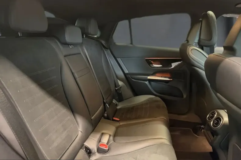Mercedes-Benz GLC 300 (Clasa GLC) din 2024 cu 52.997 km - oferta MER215724 - foto 12
