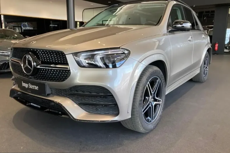Mercedes-Benz GLE 400 (Clasa GLE) din 2023 cu 50.729 km - oferta MER215725 - foto 1