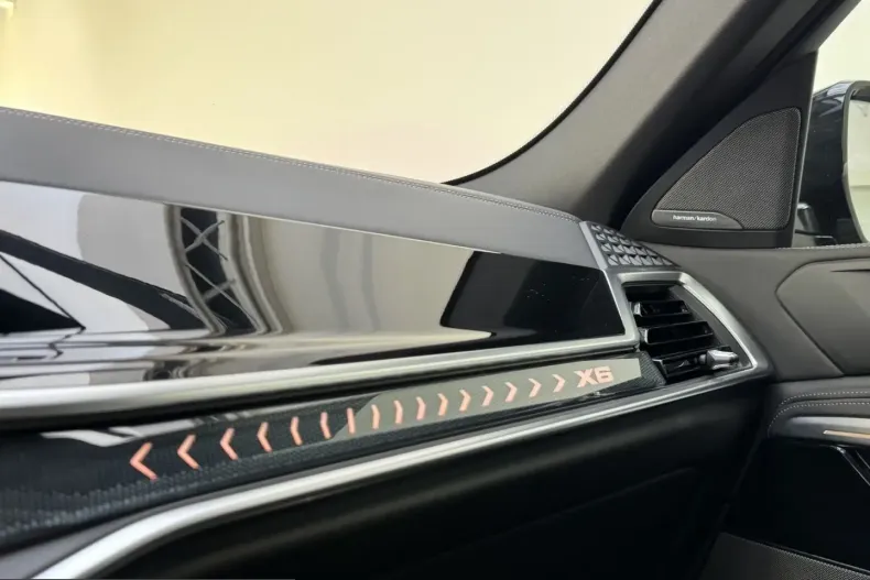 BMW X6 (Seria X) din 2025 cu 4.100 km - oferta BMW215726 - foto 12