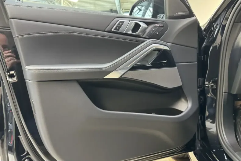 BMW X6 (Seria X) din 2025 cu 4.100 km - oferta BMW215726 - foto 18