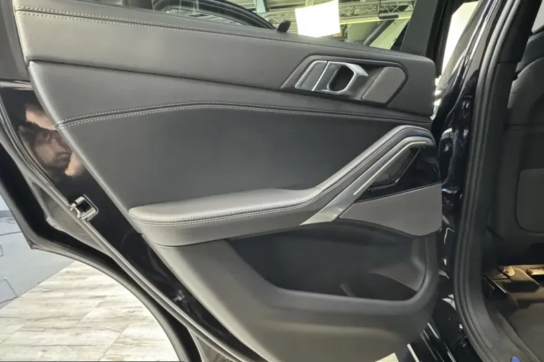 BMW X6 (Seria X) din 2025 cu 4.100 km - oferta BMW215726 - foto 22