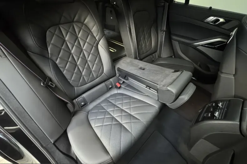BMW X6 (Seria X) din 2025 cu 4.100 km - oferta BMW215726 - foto 26