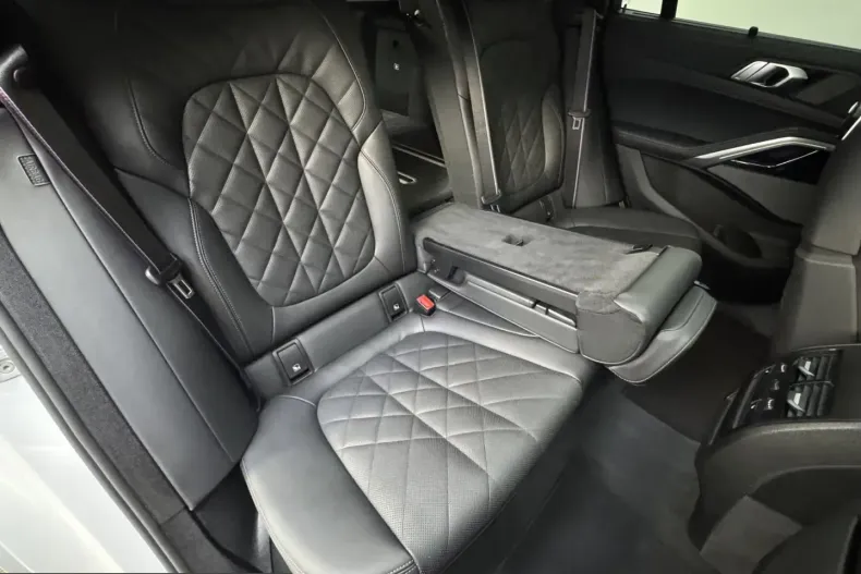 BMW X6 (Seria X) din 2025 cu 8.784 km - oferta BMW215727 - foto 28