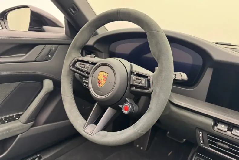 Porsche 911 din 2025 cu 1.590 km - oferta POR215740 - foto 8