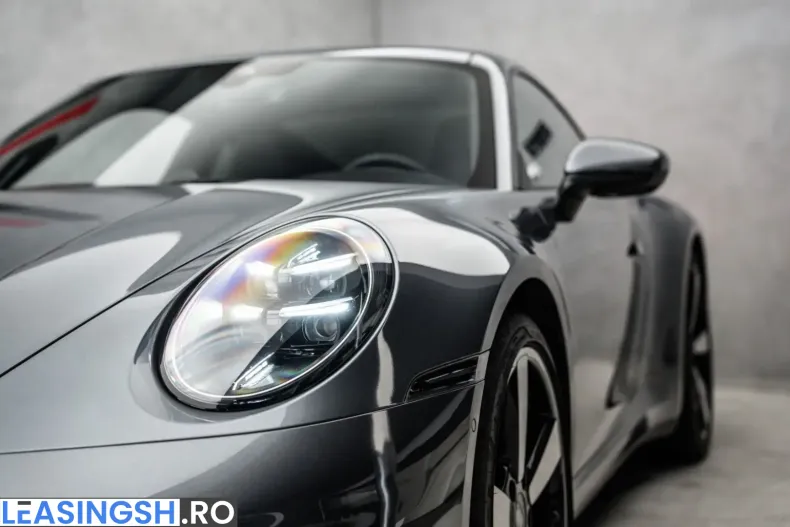 Porsche 911 din 2025 cu 4.600 km - oferta POR215744 - foto 6
