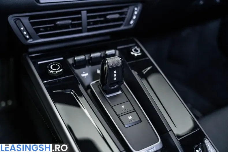 Porsche 911 din 2025 cu 4.600 km - oferta POR215744 - foto 17