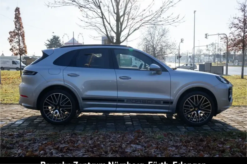 Porsche Cayenne din 2025 cu 19.900 km - oferta POR215747 - foto 9