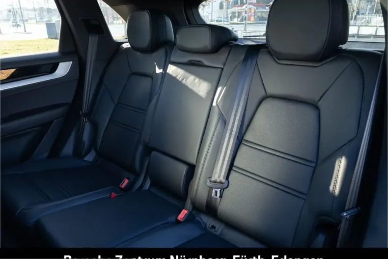 Porsche Cayenne din 2025 cu 19.900 km - oferta POR215747 - foto 21