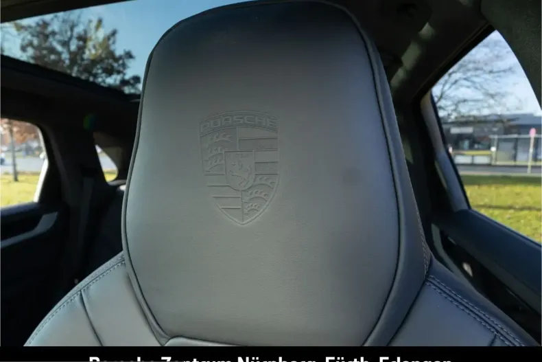 Porsche Cayenne din 2025 cu 19.900 km - oferta POR215747 - foto 29