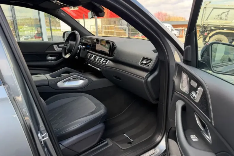 Mercedes-Benz GLE 53 AMG (Clasa GLE) din 2024 cu 24.475 km - oferta MER215750 - foto 19