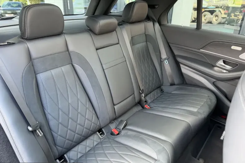Mercedes-Benz GLE 53 AMG (Clasa GLE) din 2024 cu 24.475 km - oferta MER215750 - foto 26