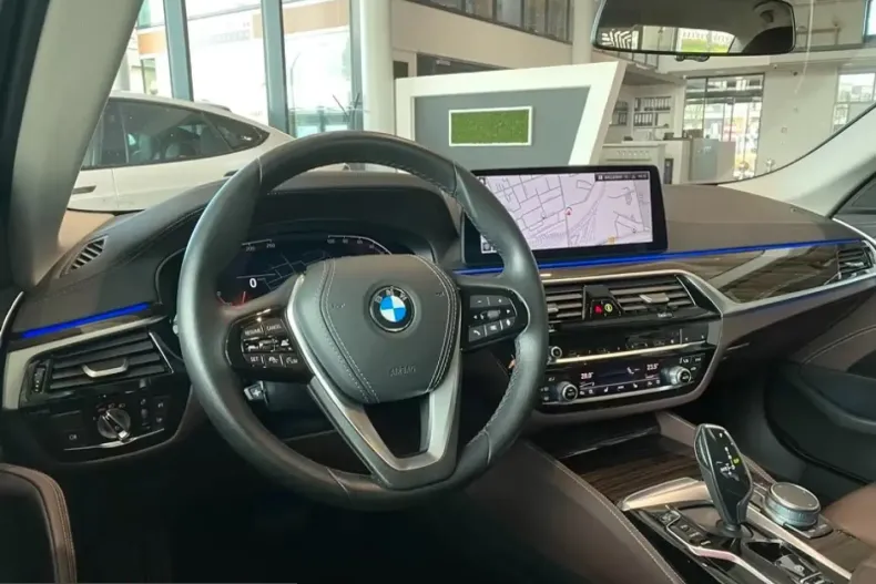 BMW 530 (Seria 5) din 2022 cu 64.729 km - oferta BMW215763 - foto 8