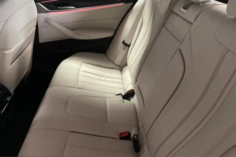 BMW 530 (Seria 5) din 2023 cu 61.681 km - oferta BMW215767 - foto 10
